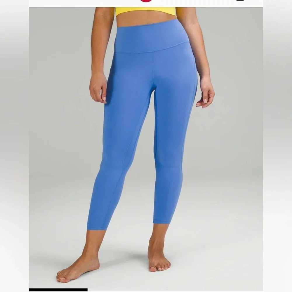 SOLD Lululemon Wunder Under High-Rise
Tight 25" *Full-On Luxtreme - Picture 3 of 11
